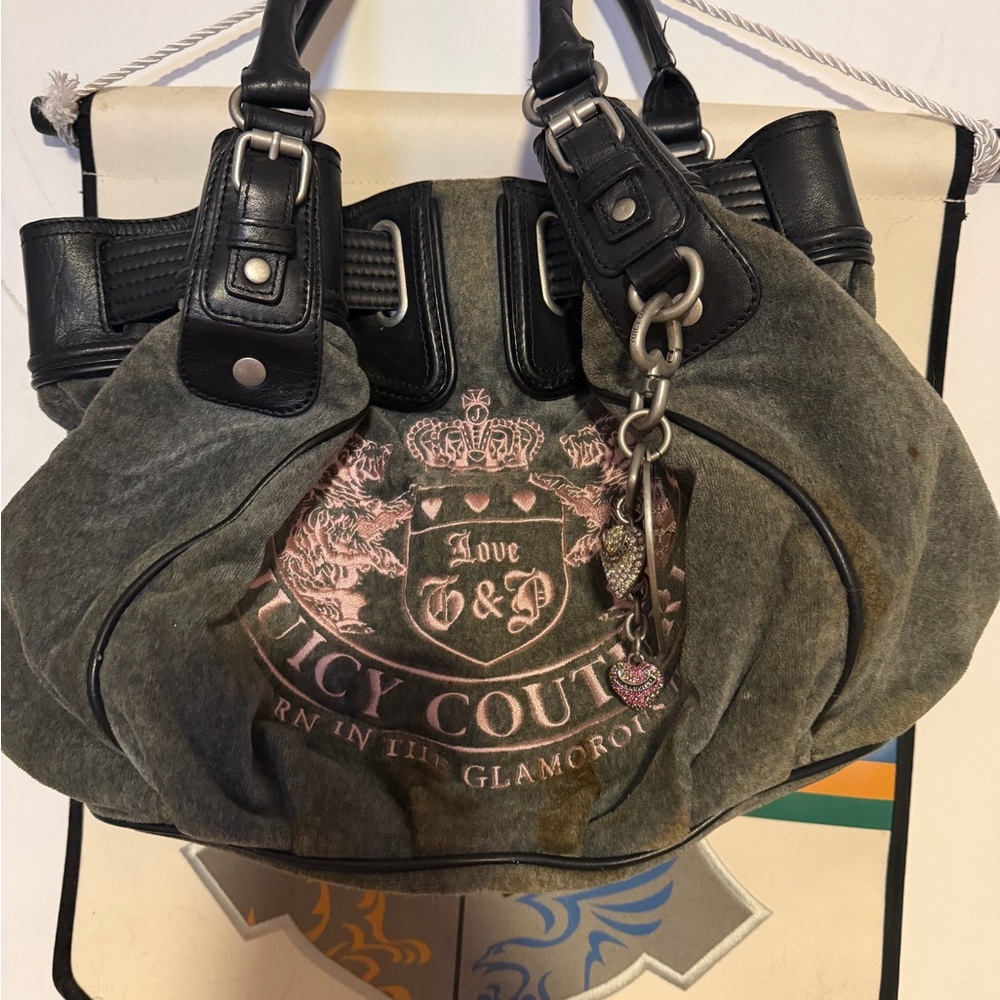 Juicy Couture Black and Gray Shoulder Bag. Read description
